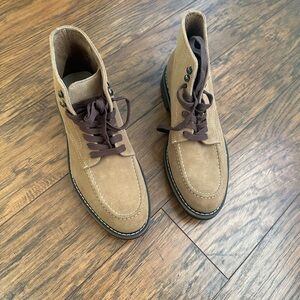 Banana Republic Men’s  Suede Boots